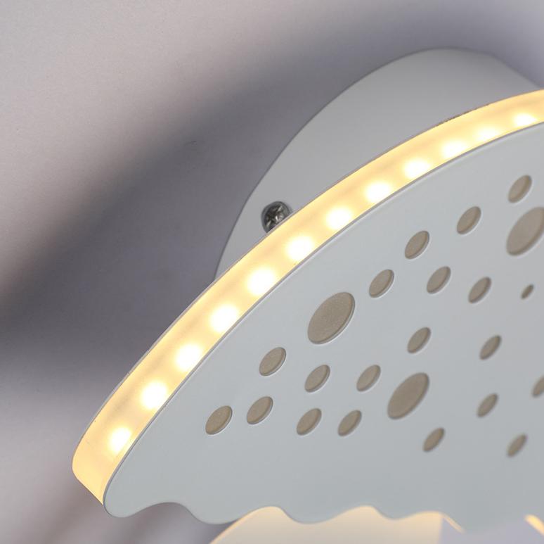 Modern LED Jellyfish Wall Light - Sculptural Design