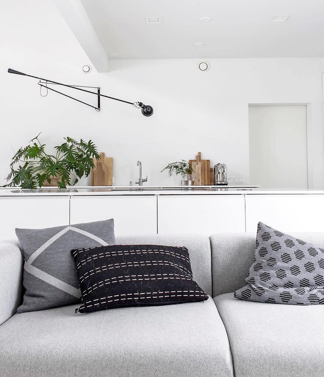 Adjustable Industrial Wall Lamp with Metal Shade