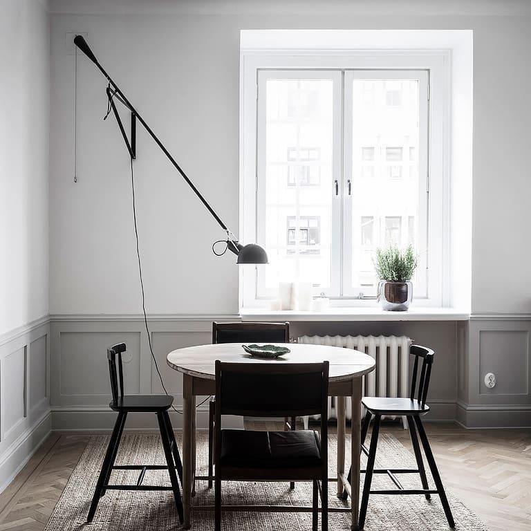 Adjustable Industrial Wall Lamp with Metal Shade