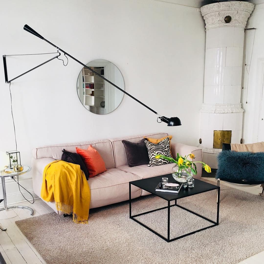 Adjustable Industrial Wall Lamp with Metal Shade