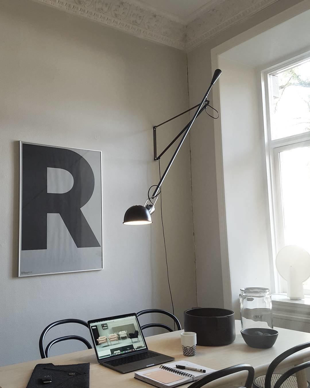 Adjustable Industrial Wall Lamp with Metal Shade