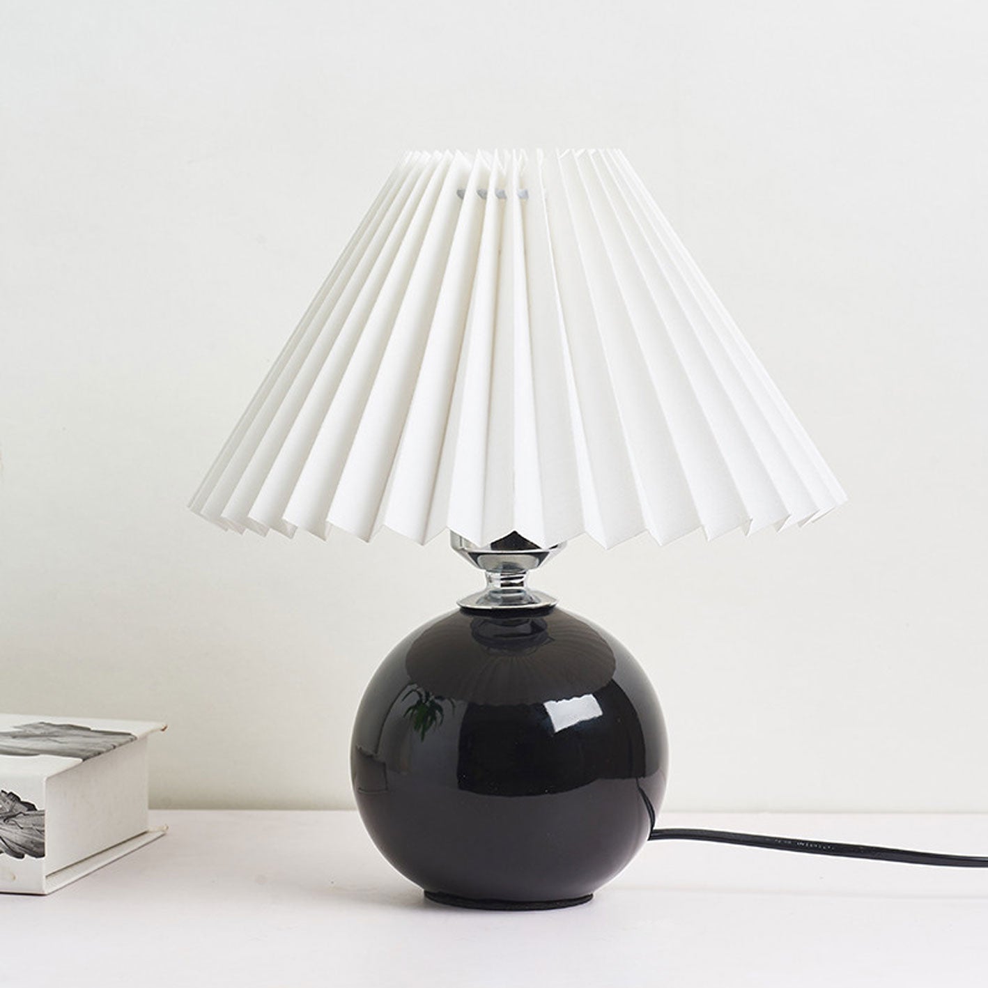 Ceramic Pleated Modern Table Lamp in Multiple Colors