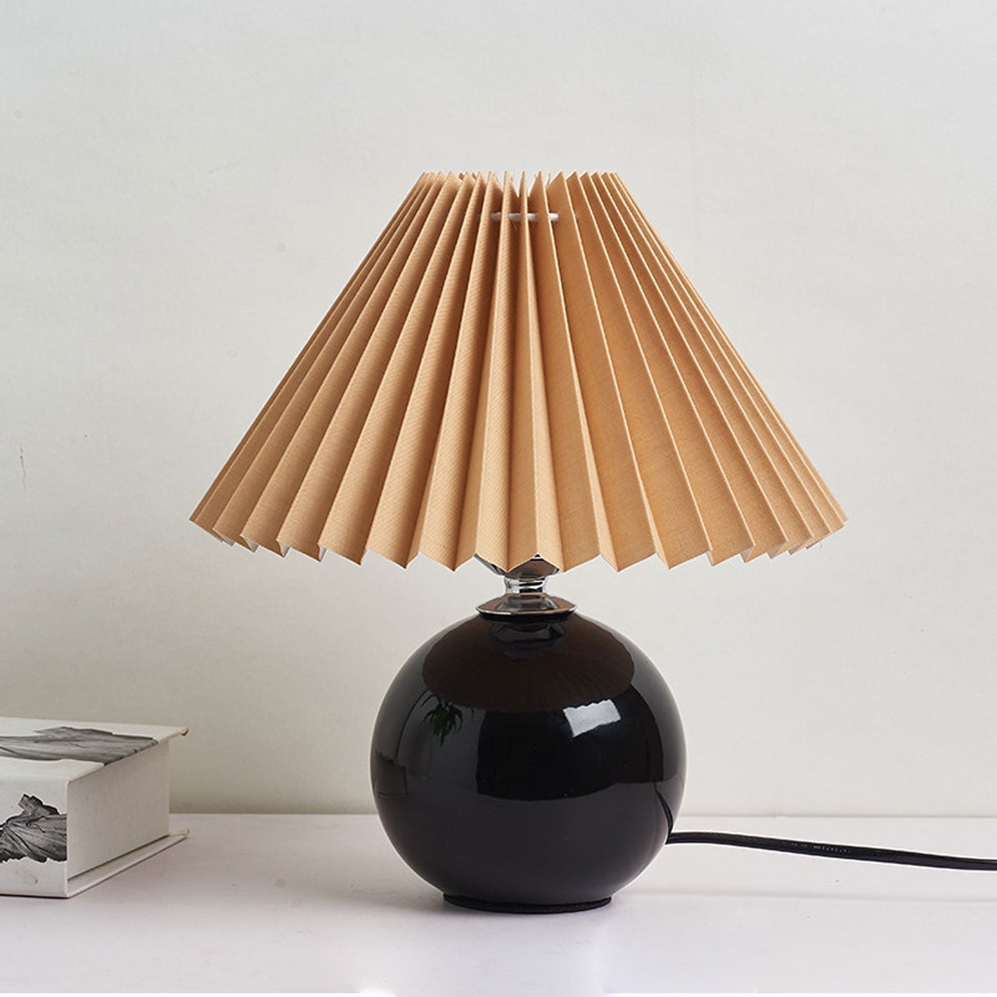 Ceramic Pleated Modern Table Lamp in Multiple Colors