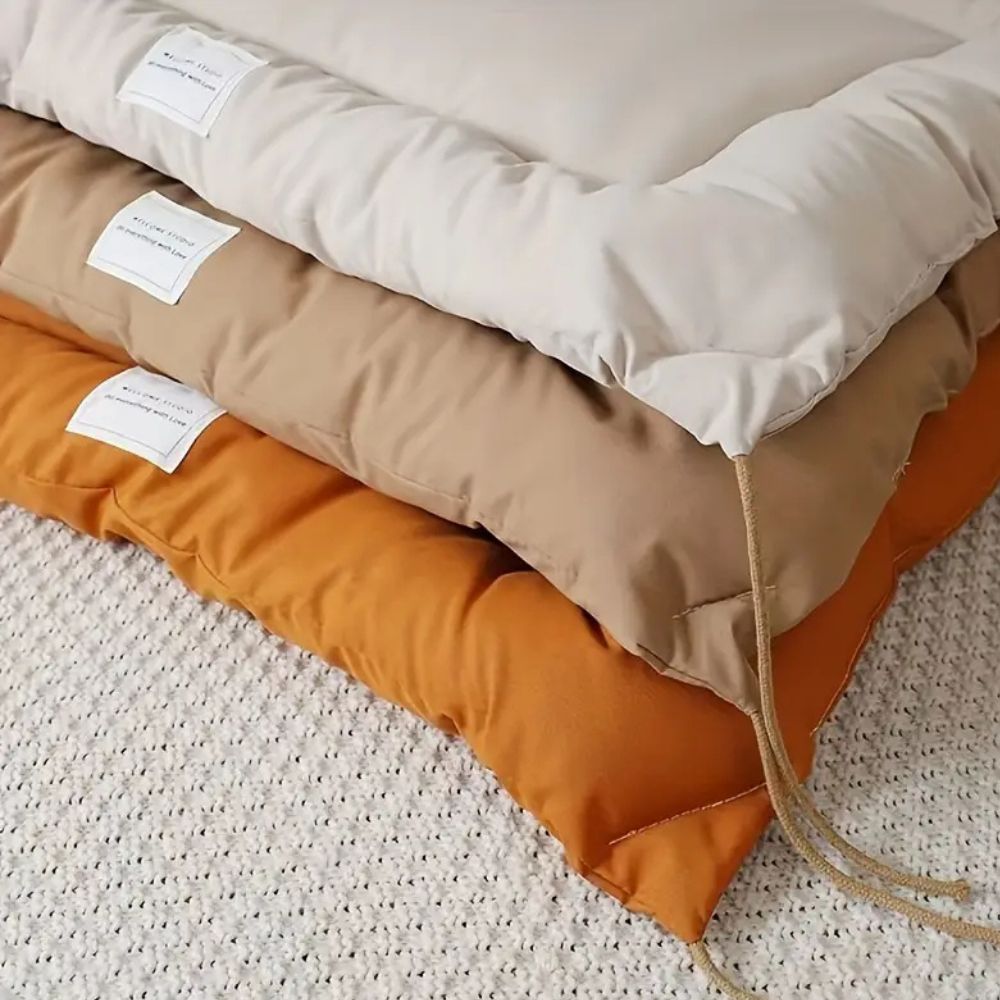 Water-Resistant Microfiber Pet Mat for Dogs and Cats