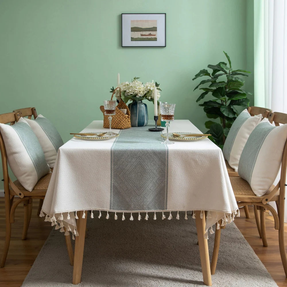 Geometric Jacquard Tablecloth with Tassel Fringe