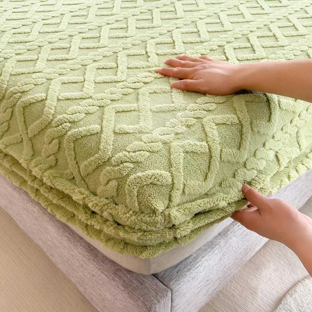 Premium Velvet Sherpa Quilted Sheet Set