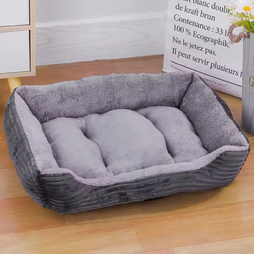 Plush Microfiber Pet Bed with Non-Slip Bottom