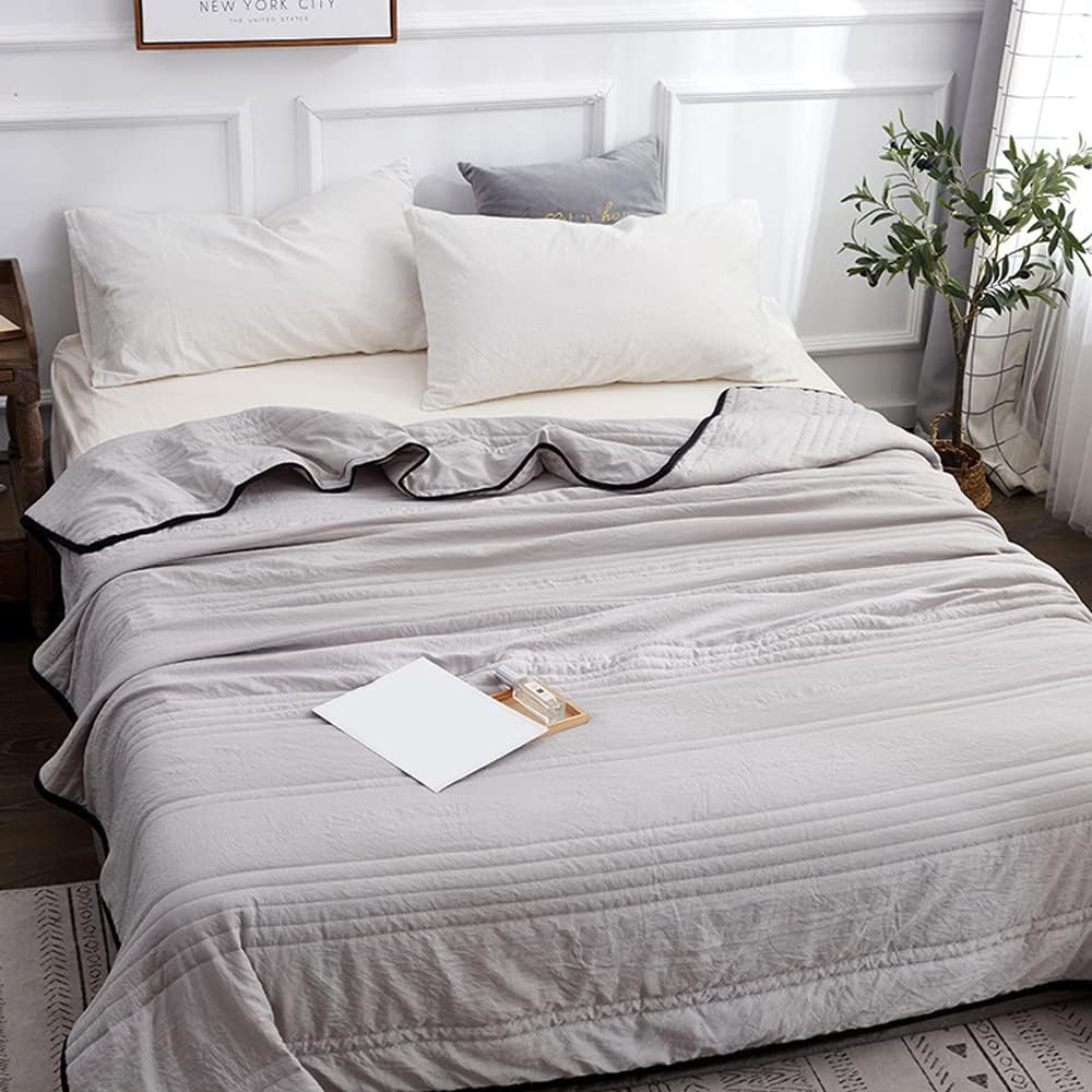 Cooling Blanket for Hot Sleepers - Soft, Moisture-Wicking Comfort