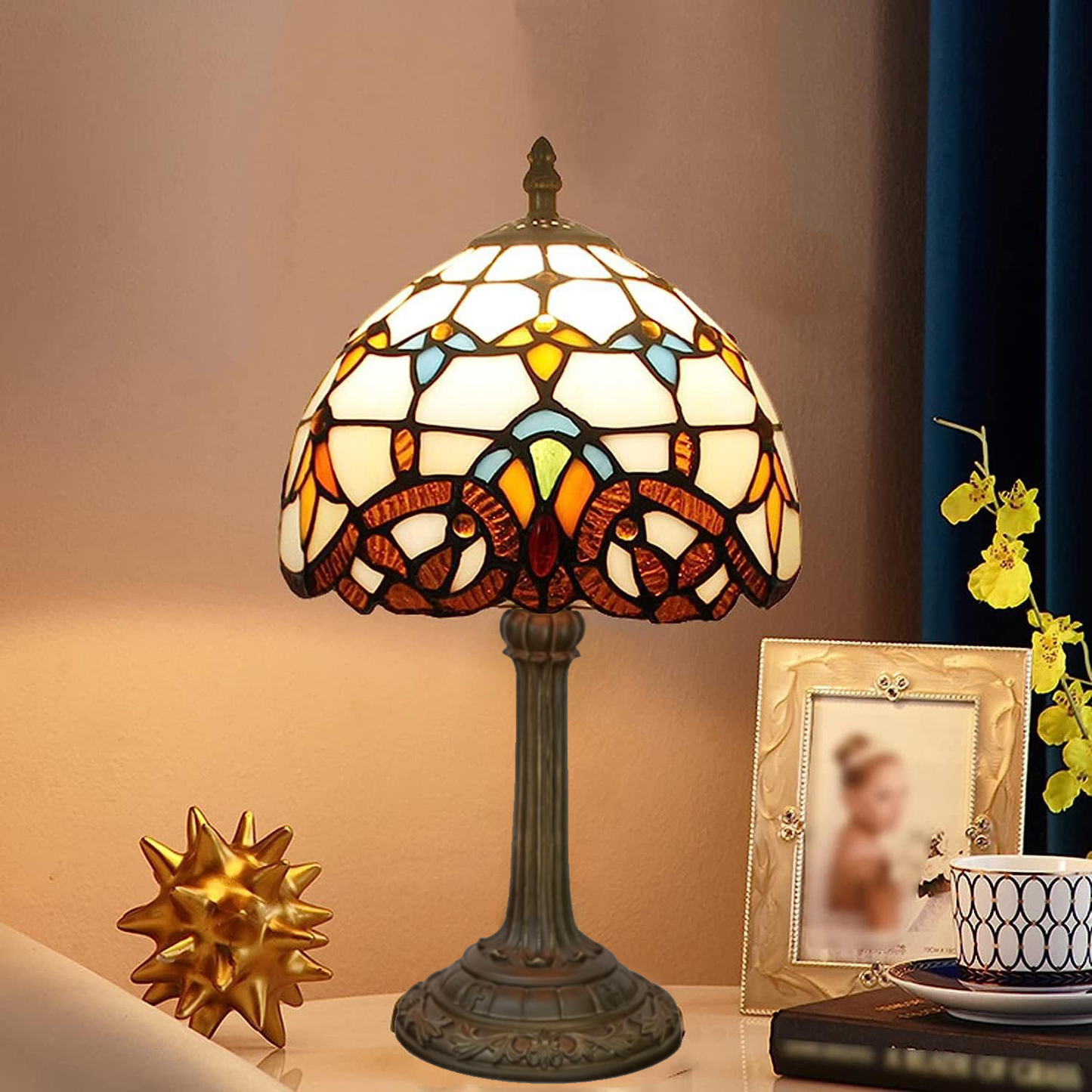 Tiffany-Style Stained Glass Table Lamp with LED Light