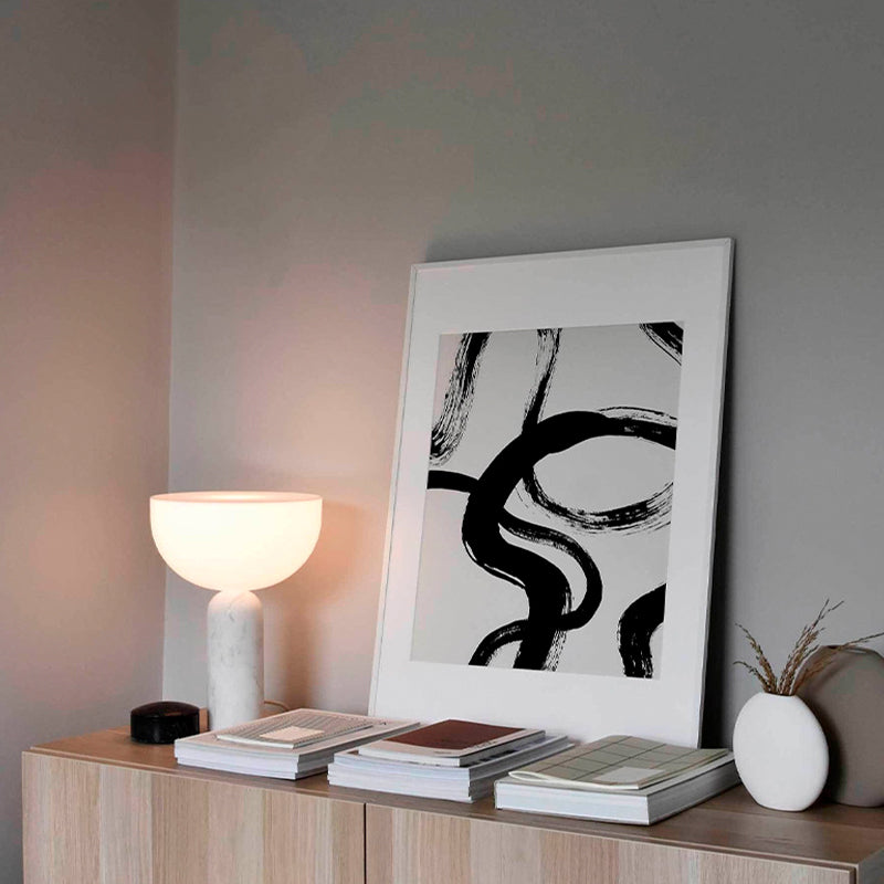Marble Table Lamp with Gold Accents - Elegant White Marble Design