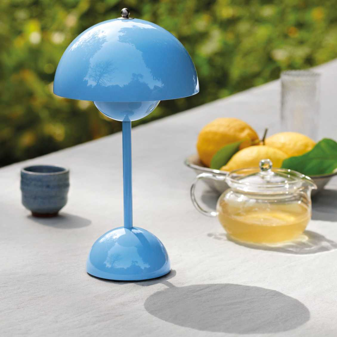 Dimmable SolarFlare LED Table Lamp with Touch Control