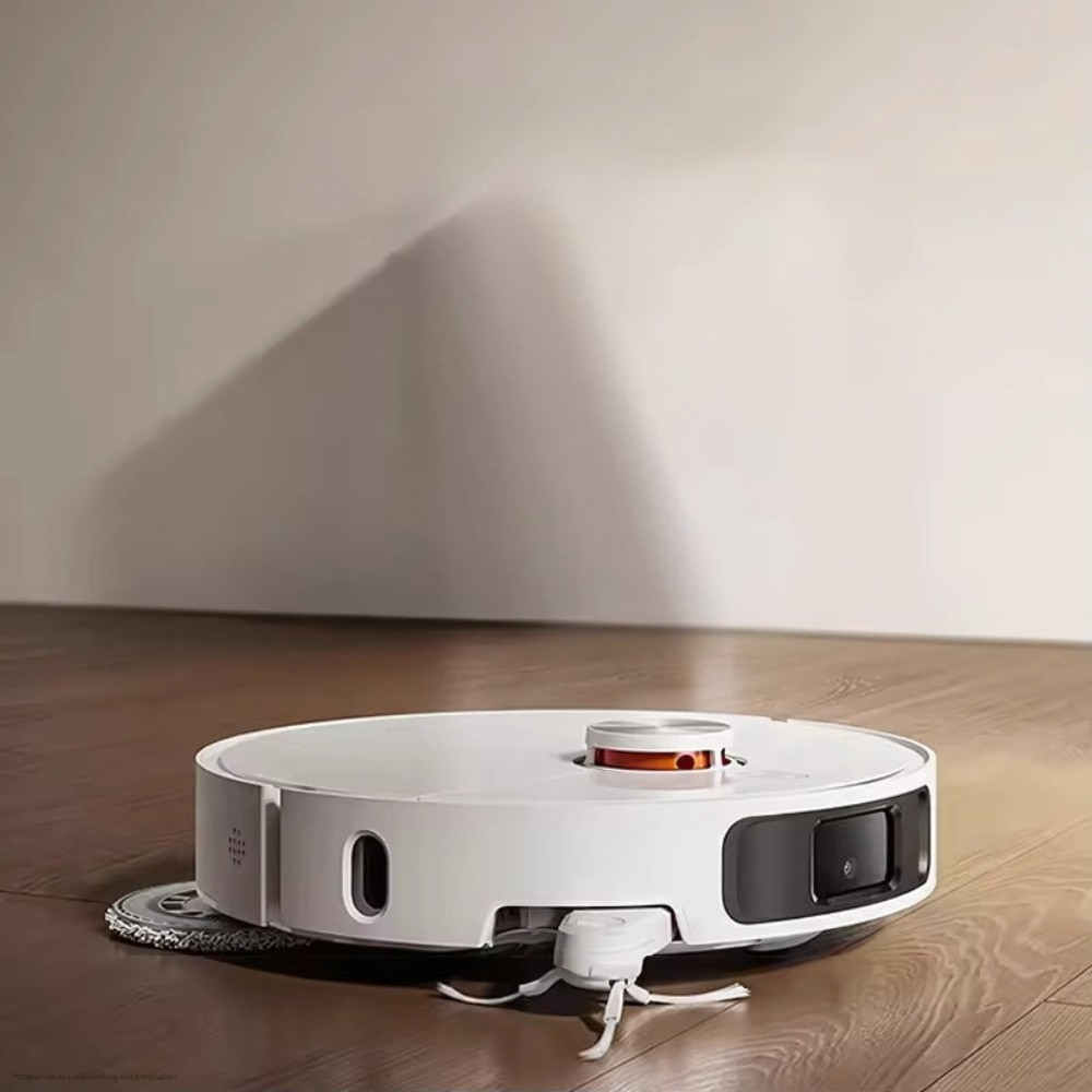 Robot Vacuum and Mop with Intelligent Navigation for All Floor Types