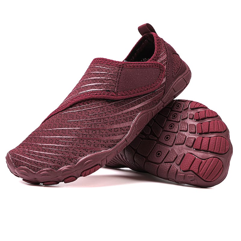 Slip-On Breathable Sports Shoes with Ribbed Detailing