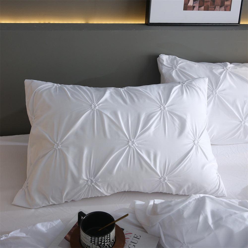 Embroidered Three-Piece Bedding Set with Pillowcases and Quilt Cover
