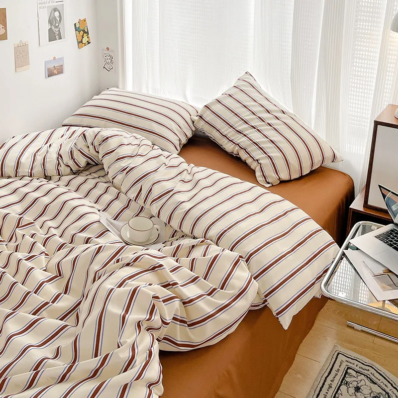 Nordic Stripes Cotton Bedding Set - Duvet Cover and Pillowcase