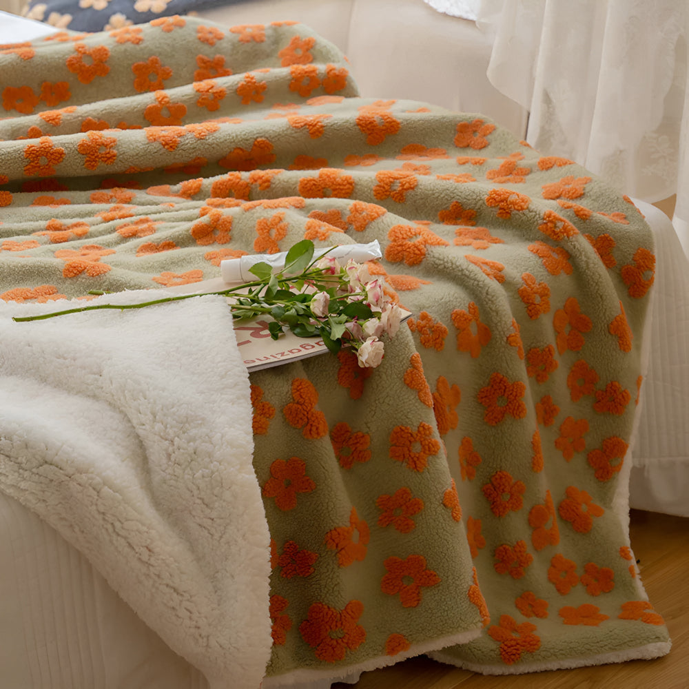 Wildflower Pattern Microfibre Throw Blanket