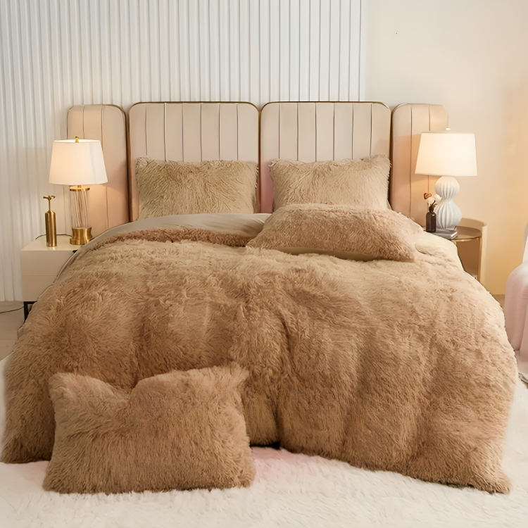 Luxurious Velvet Duvet Cover Set with Pillowcases for All-Season Comfort