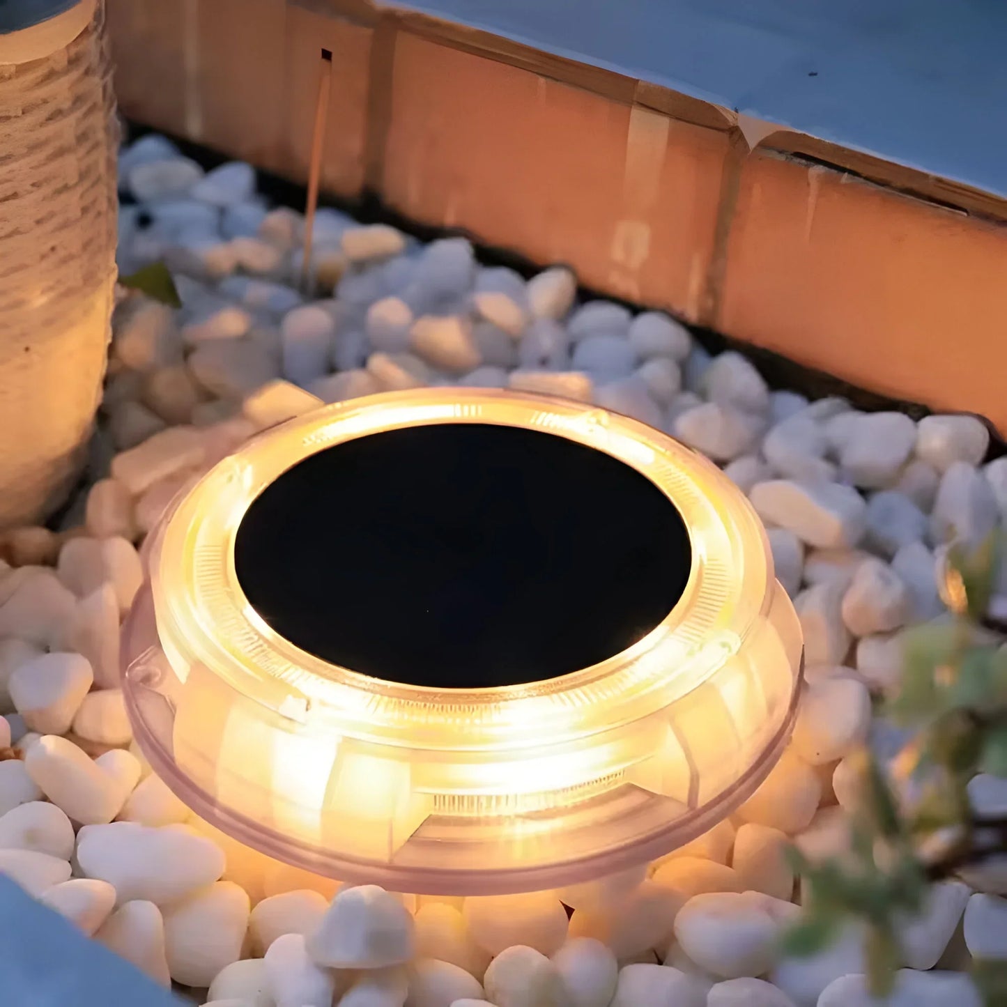 Solar-Powered Weatherproof Garden Light with Automatic Dusk to Dawn Sensor