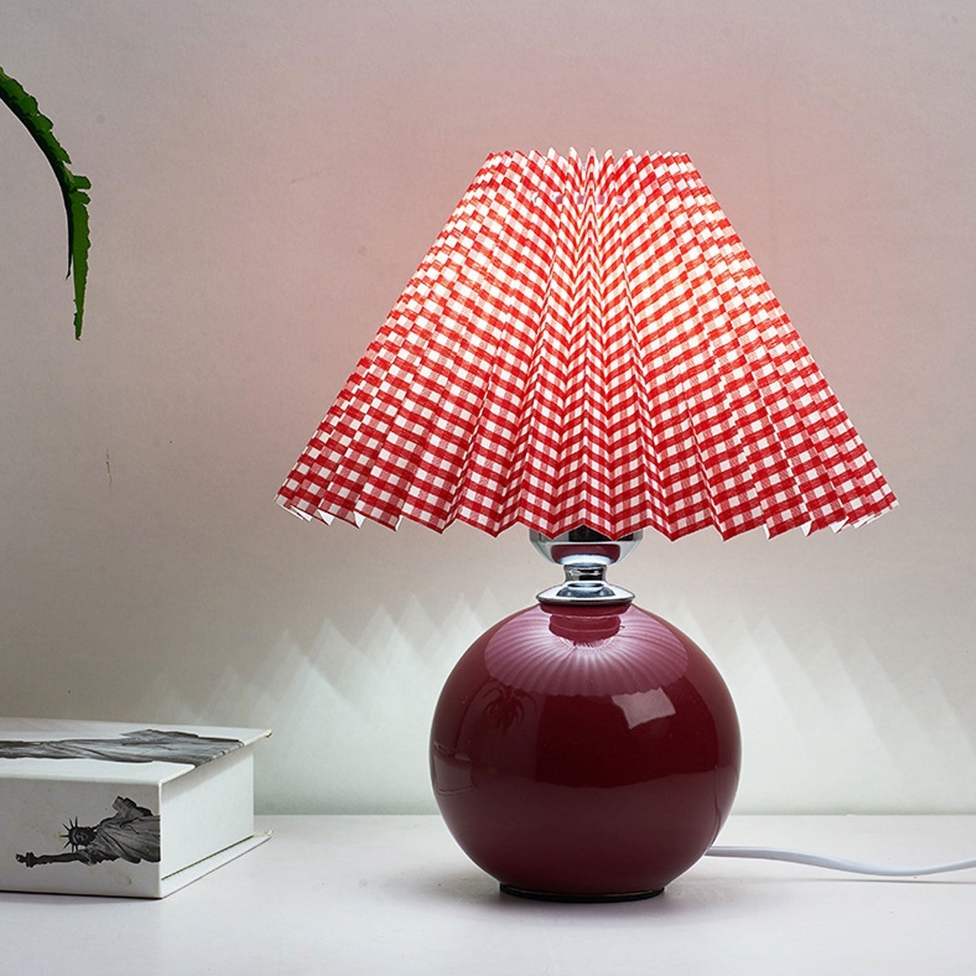 Ceramic Pleated Modern Table Lamp in Multiple Colors