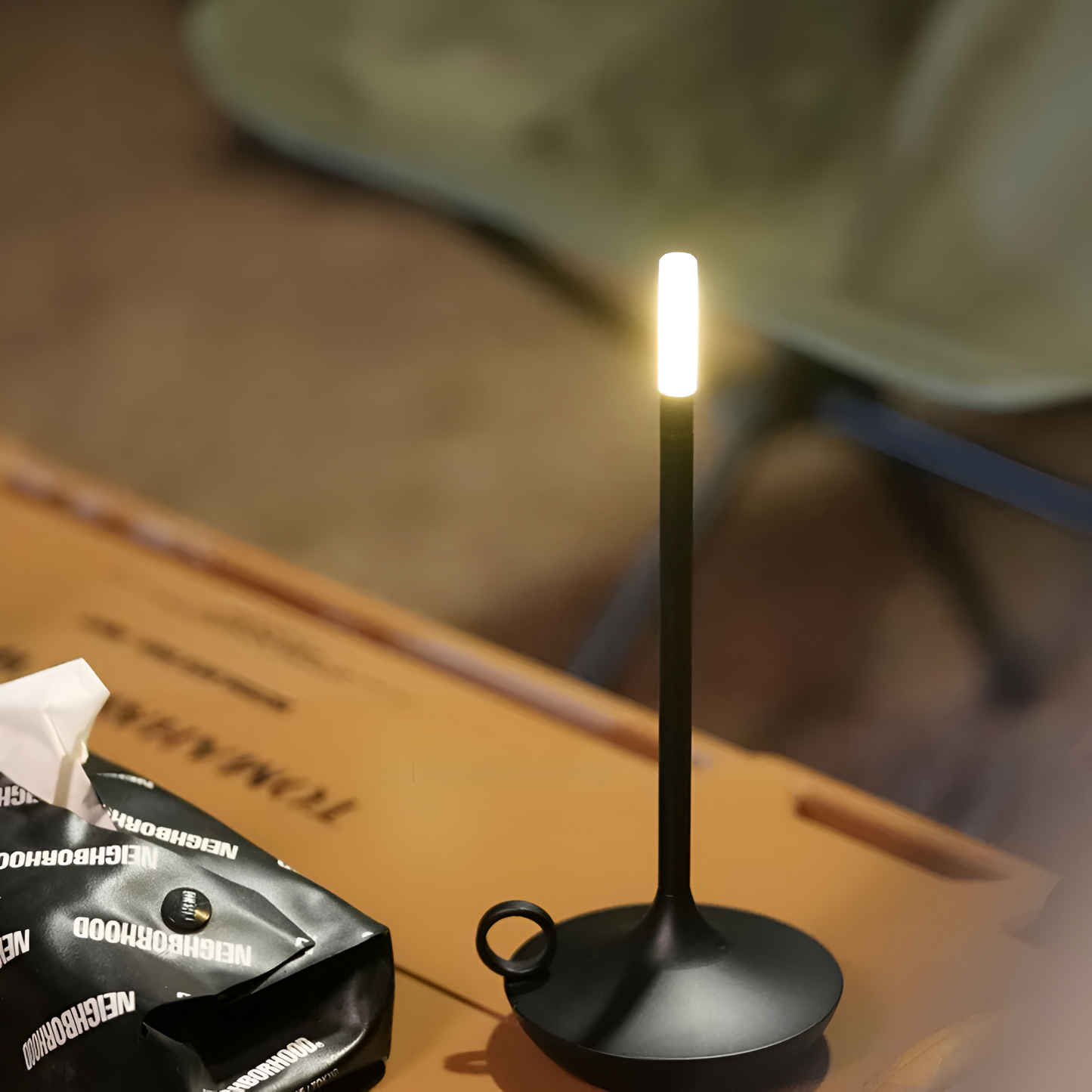 Rechargeable Minimalist Aluminum Table Lamp