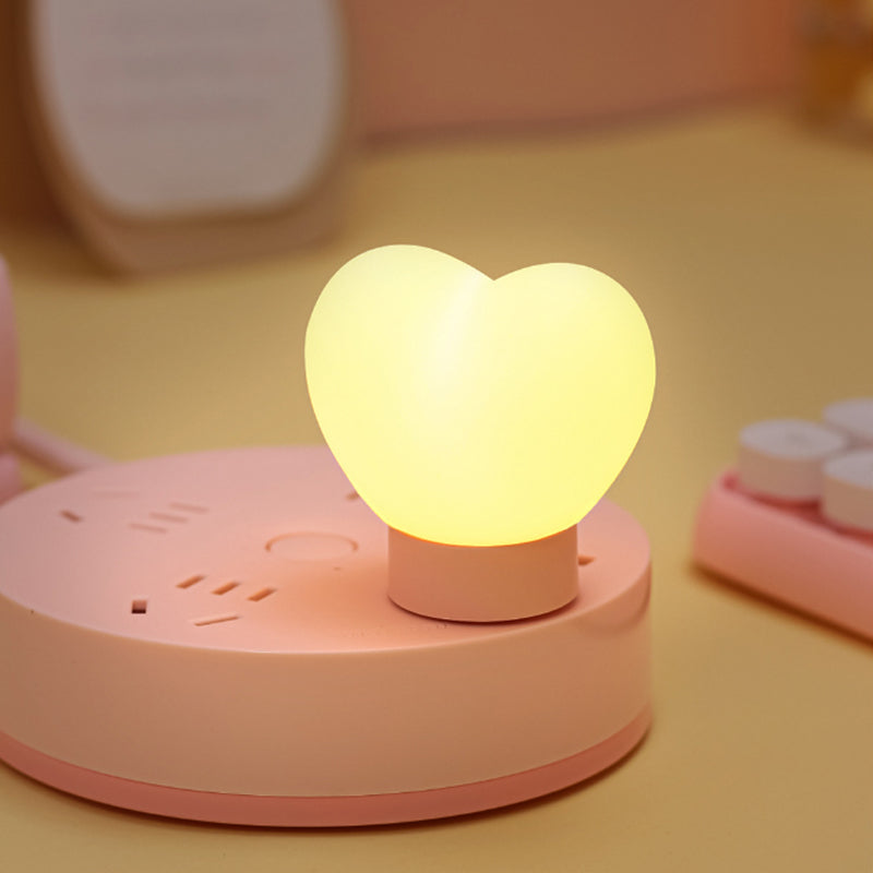 Heart Shaped LED Night Light with Magnetic Battery or USB Connection