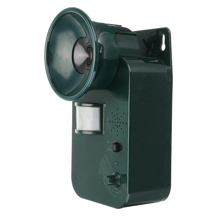 9V DC Ultrasonic Cordless Pest Repeller for Outdoor Use, 5000ft Range