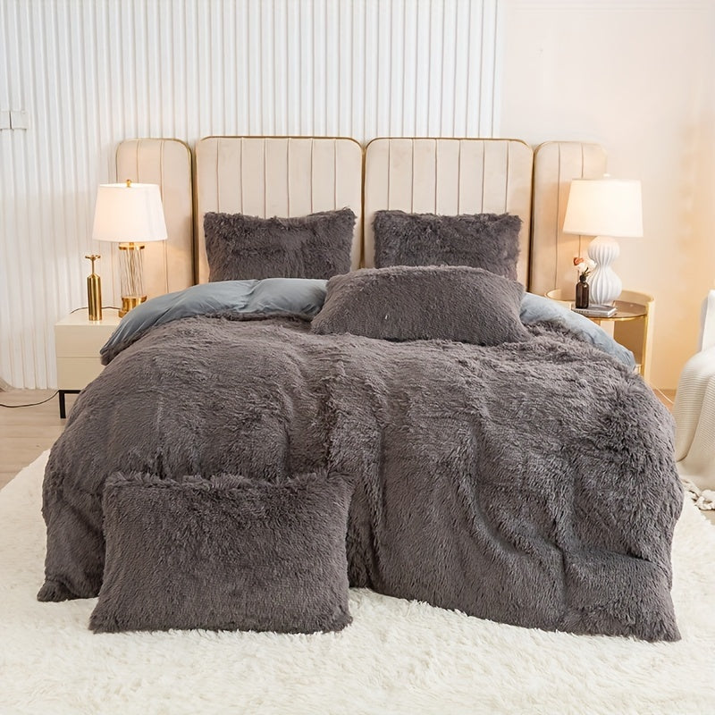 Ultra Soft Plush Duvet Cover Set with Zipper Closure