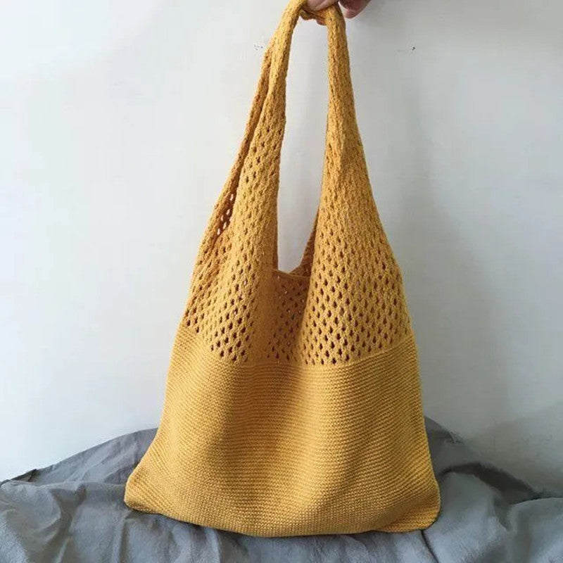 Large Capacity Crocheted Women's Beach Bag with Open Structure
