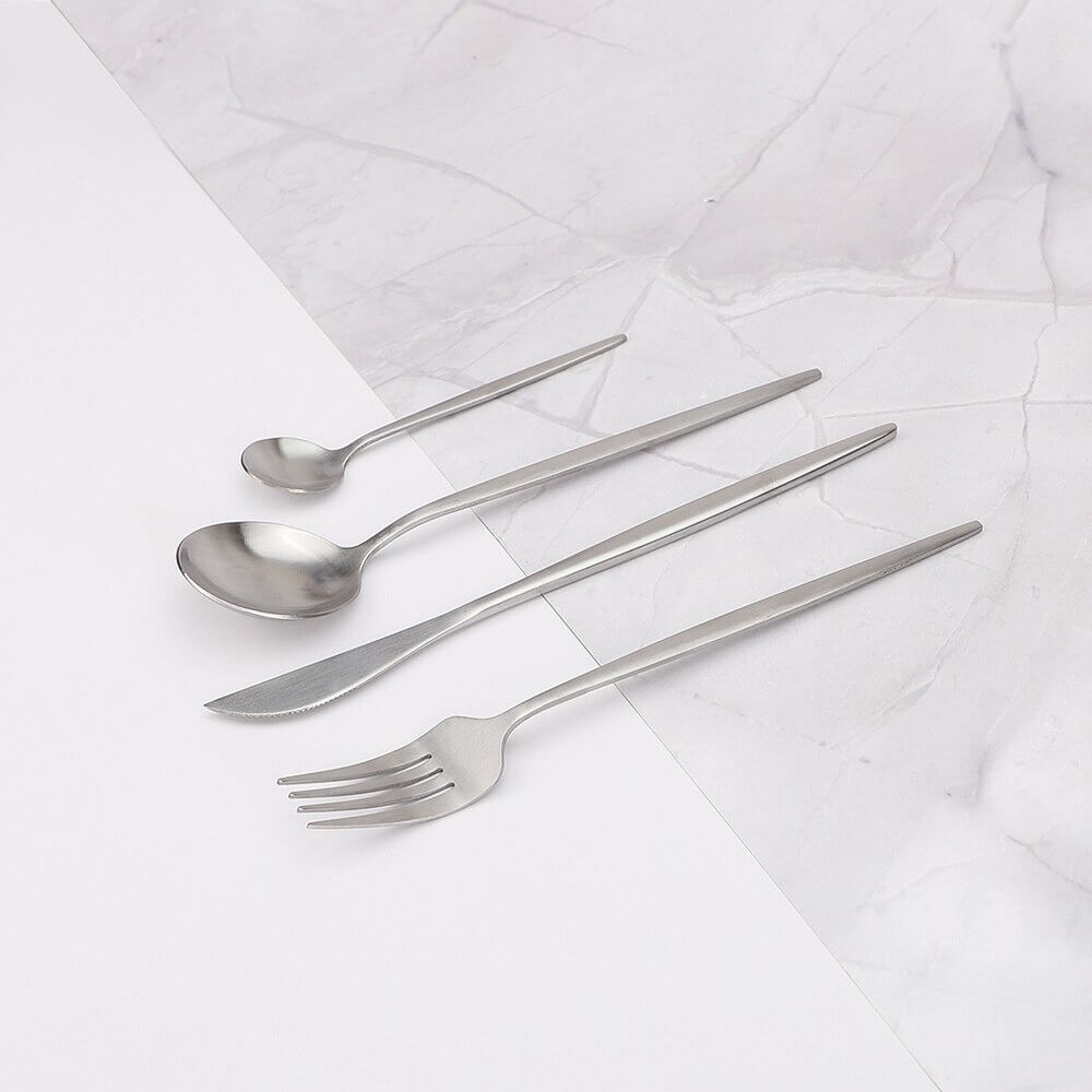 Contemporary Silver Stainless Steel Cutlery Set