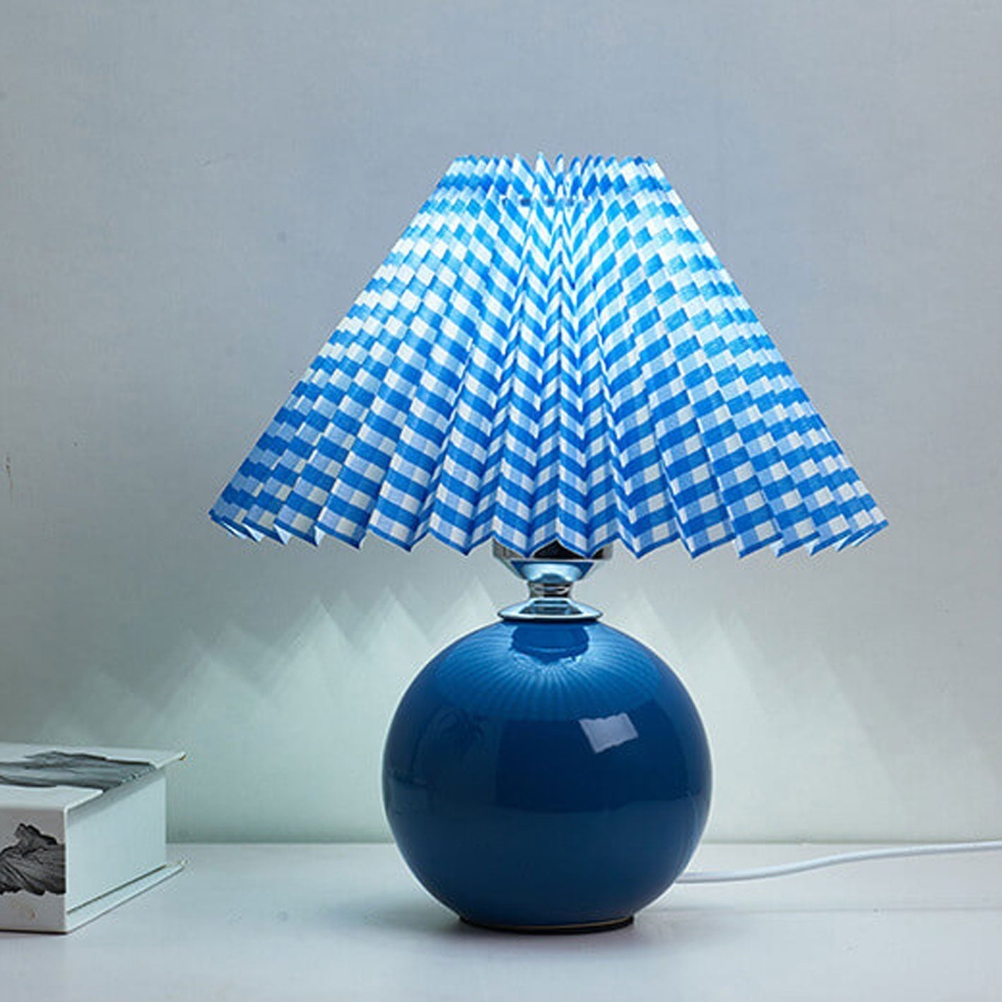 Ceramic Pleated Modern Table Lamp in Multiple Colors
