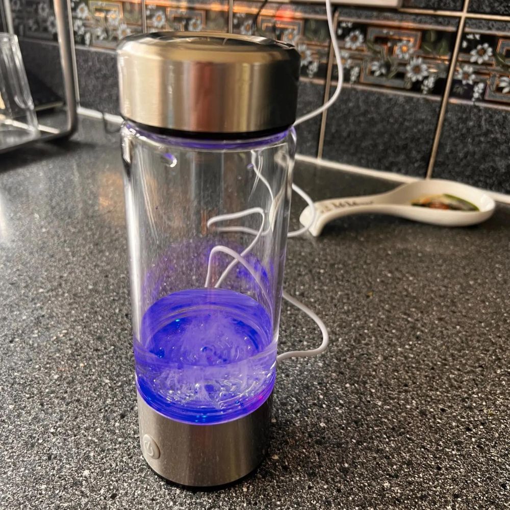 Hydrogen Infused Water Bottle with Self-Cleaning Technology