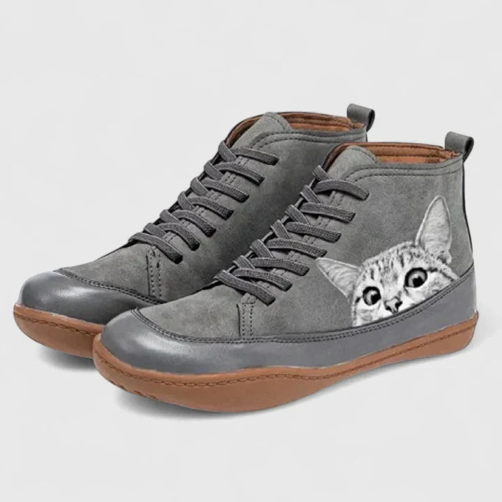 Luna | Perfect Boots for Cat Lovers