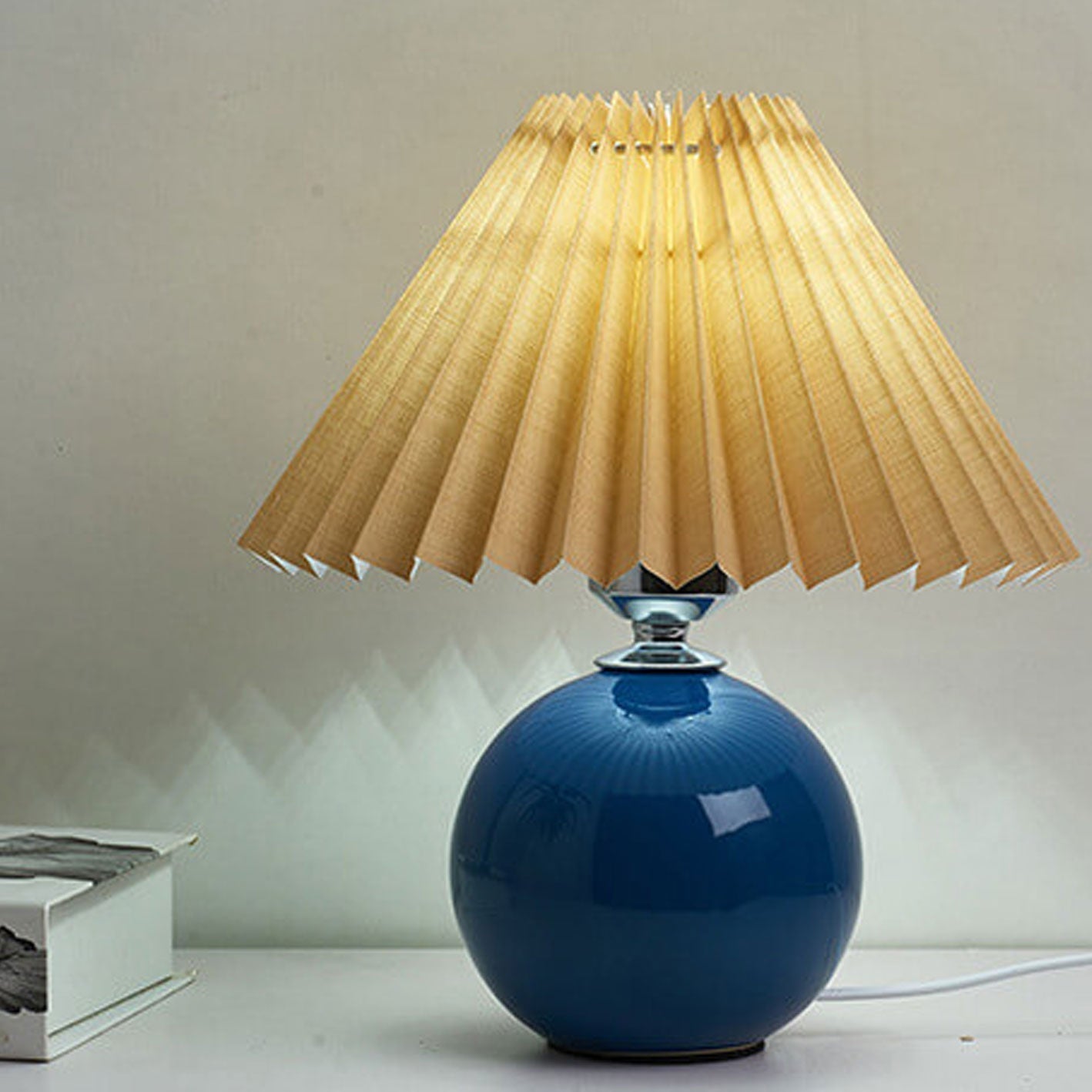 Ceramic Pleated Modern Table Lamp in Multiple Colors