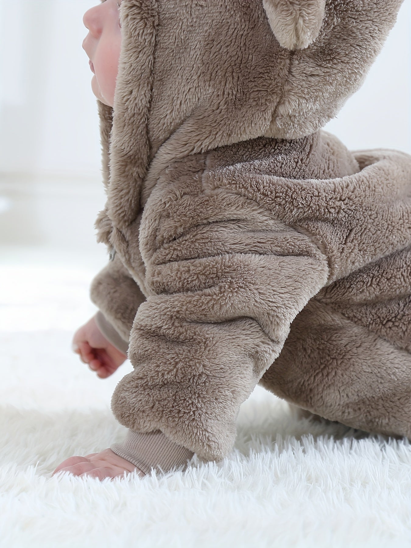 Plush Bear Hooded Romper for Infants