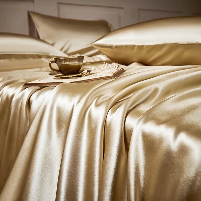 Pure Mulberry Silk Bedding Set - 25 Momme Luxury 4 Piece