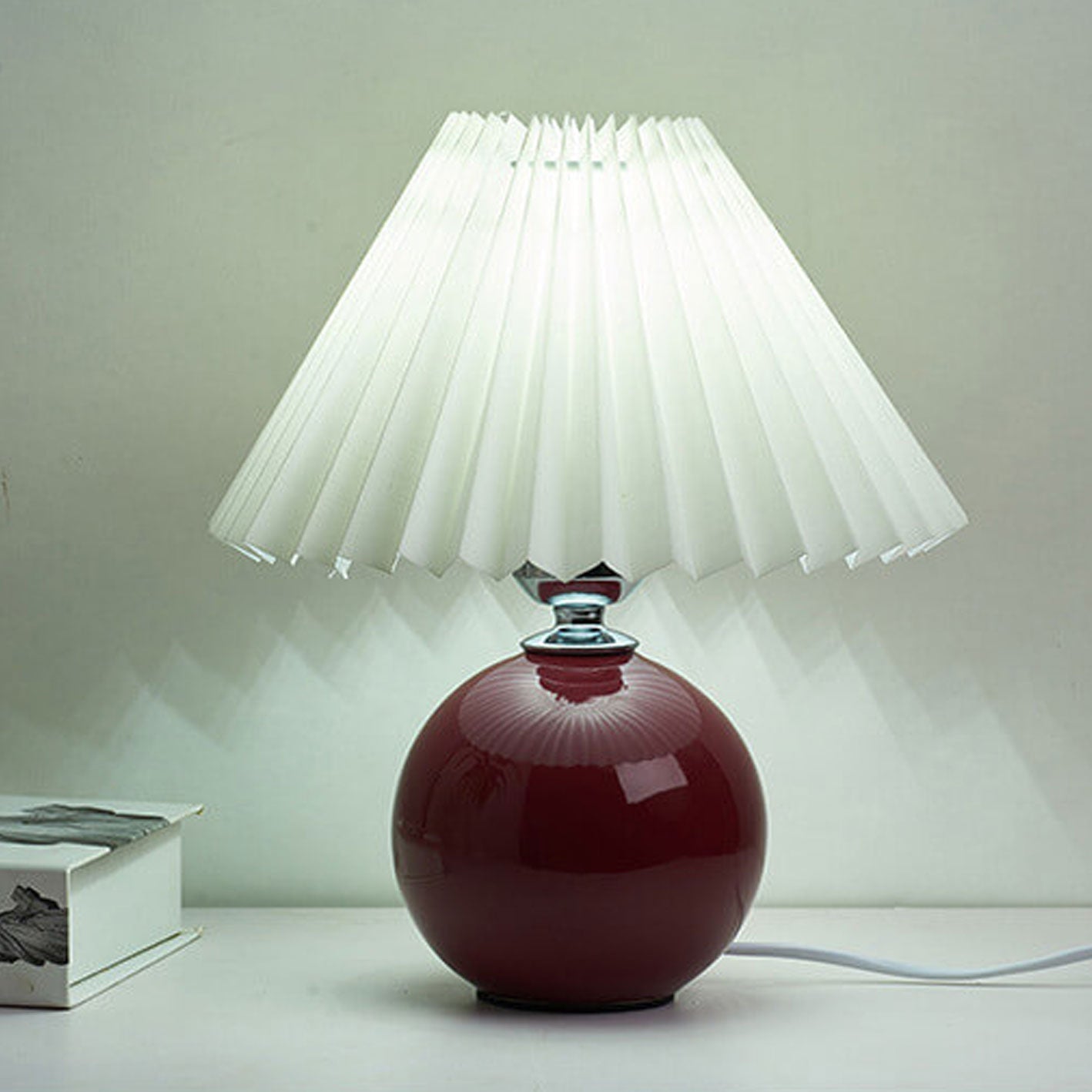 Ceramic Pleated Modern Table Lamp in Multiple Colors