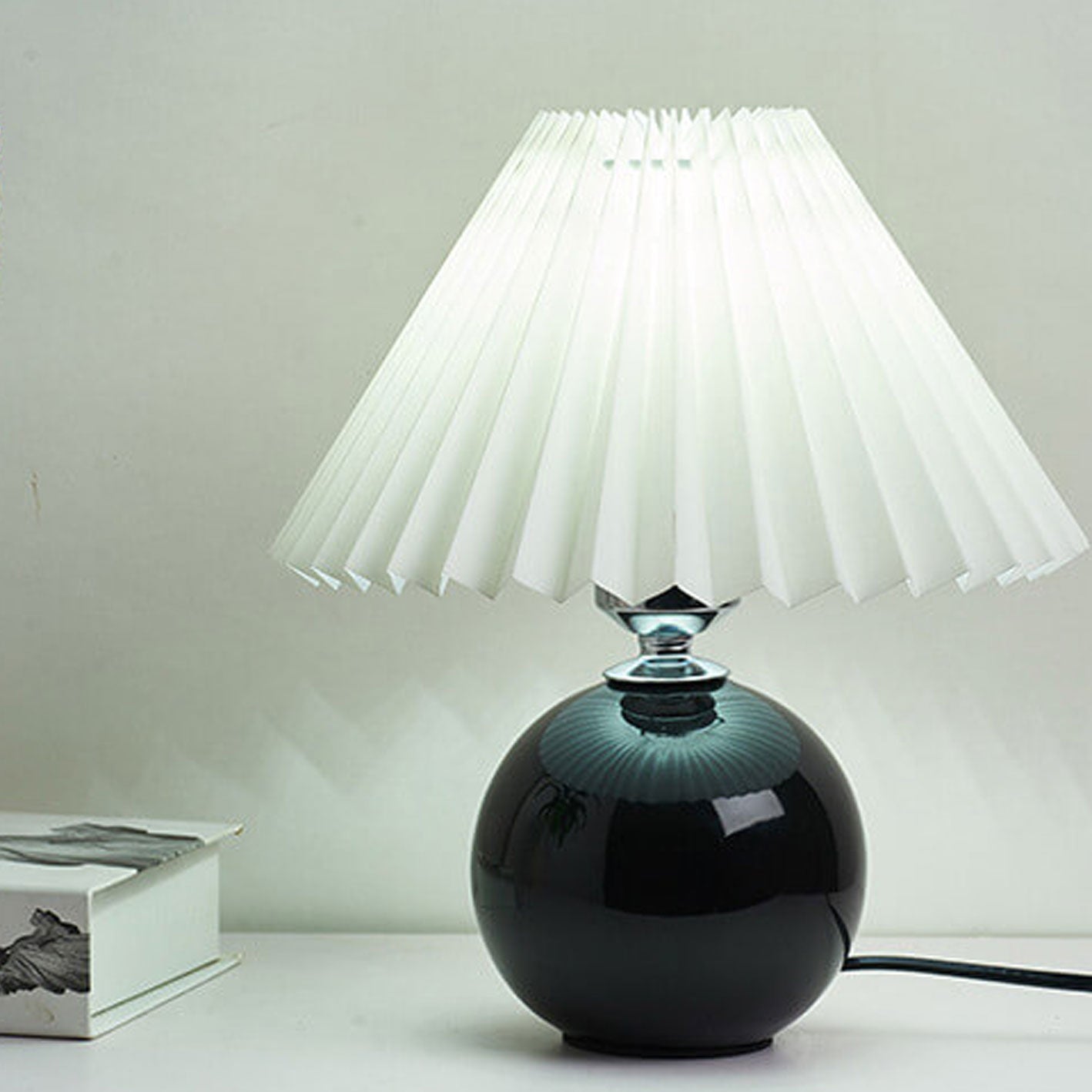 Ceramic Pleated Modern Table Lamp in Multiple Colors