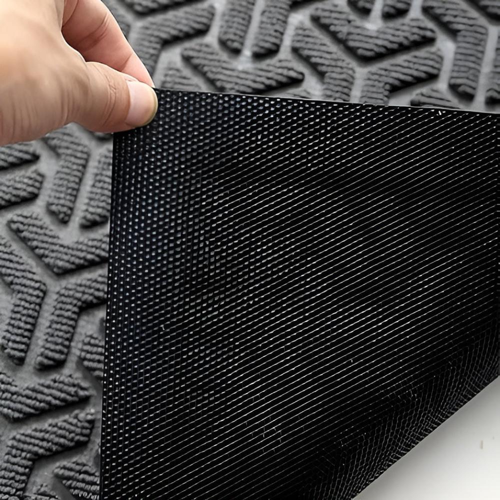 Durable Geometric Entryway Door Mat with Rubber Backing