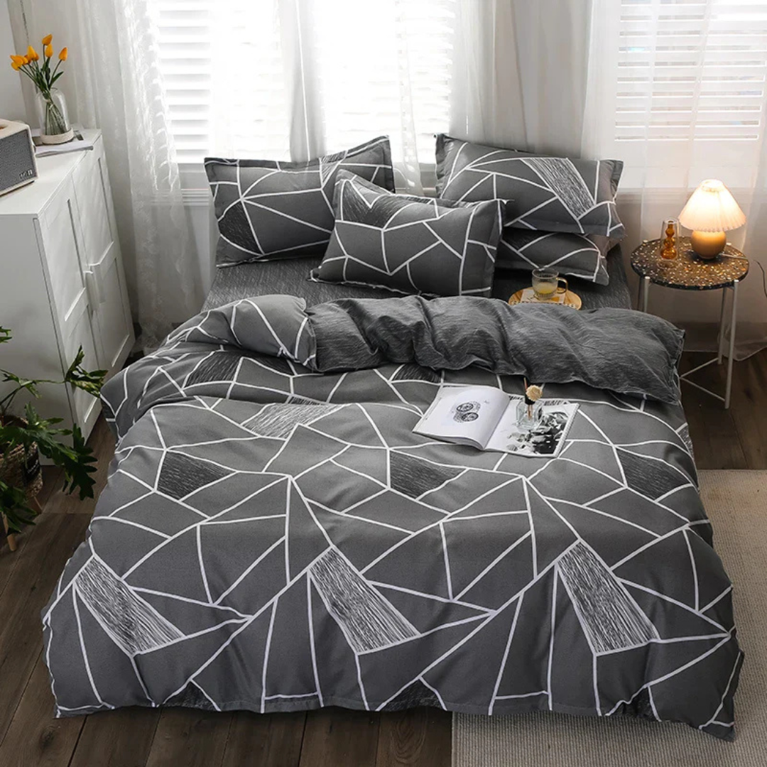 Luxury Soft Polyester Duvet Cover Set with Pillowcases