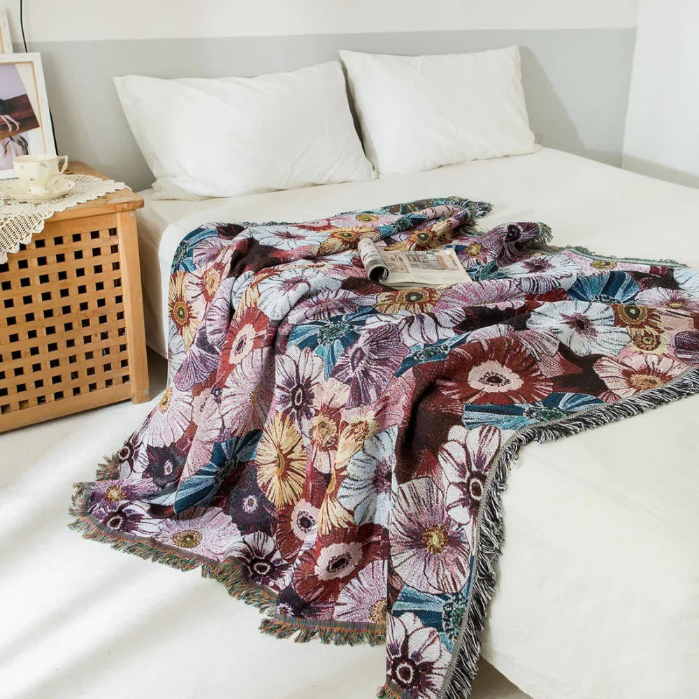 Vintage Floral Woven Blanket with Tassels
