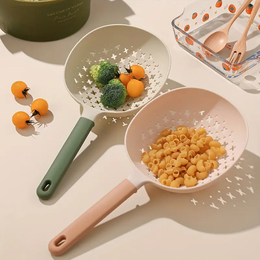 Heat-Resistant Plastic Colander Spoon with Long Handle