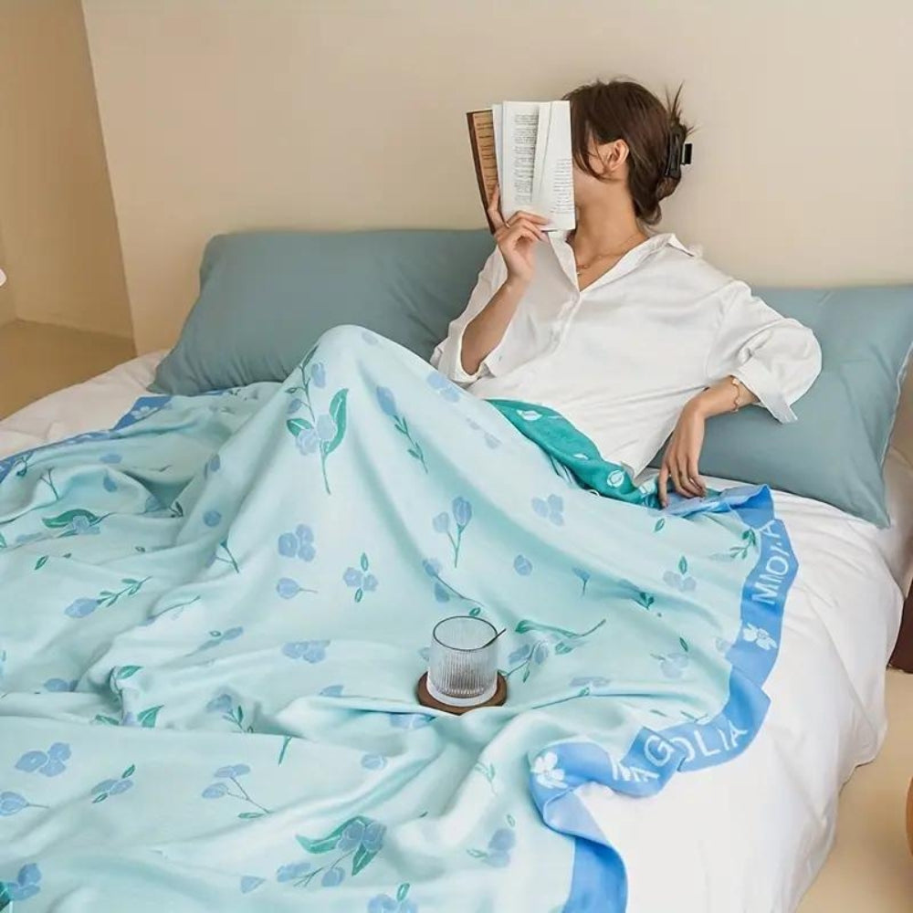 Reversible Blue Floral Bamboo Fiber Cooling Blanket