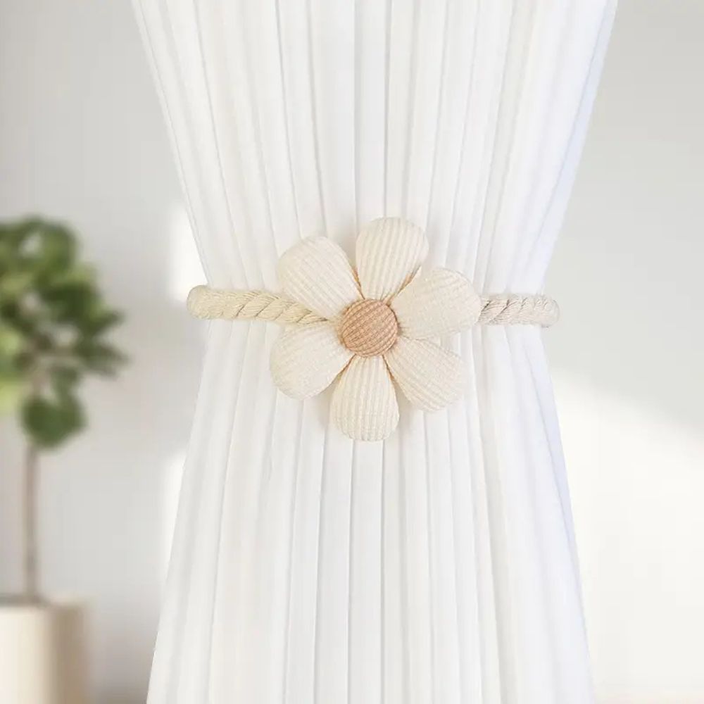 Delicate Magnetic Flower Curtain Tie Backs - 2 Piece Set