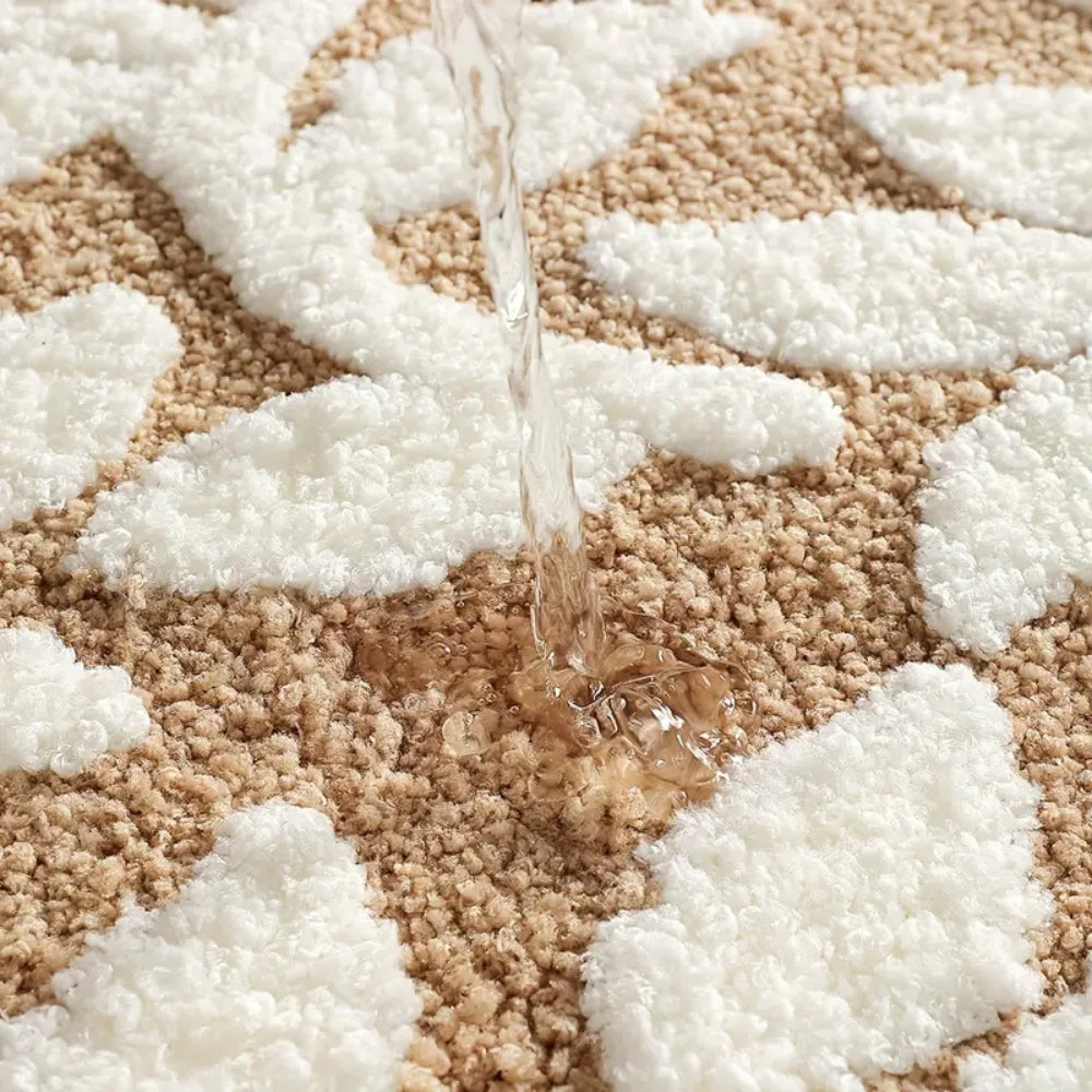 Soft Microfiber Leaf Pattern Bath Mat with Non-Slip Backing