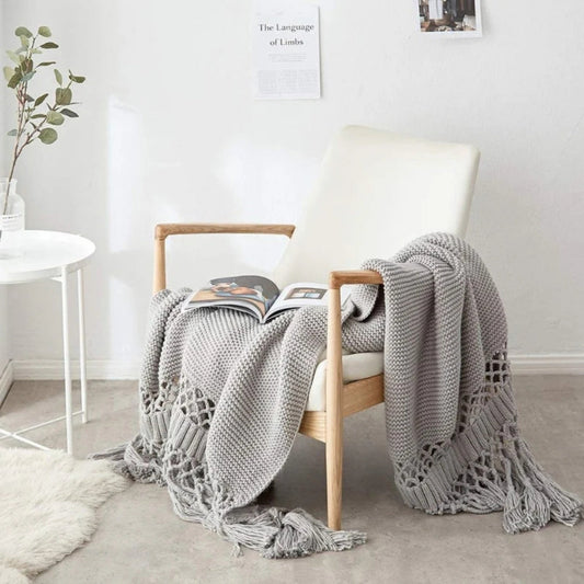 Cozy Knitted Tassel Throw Blanket