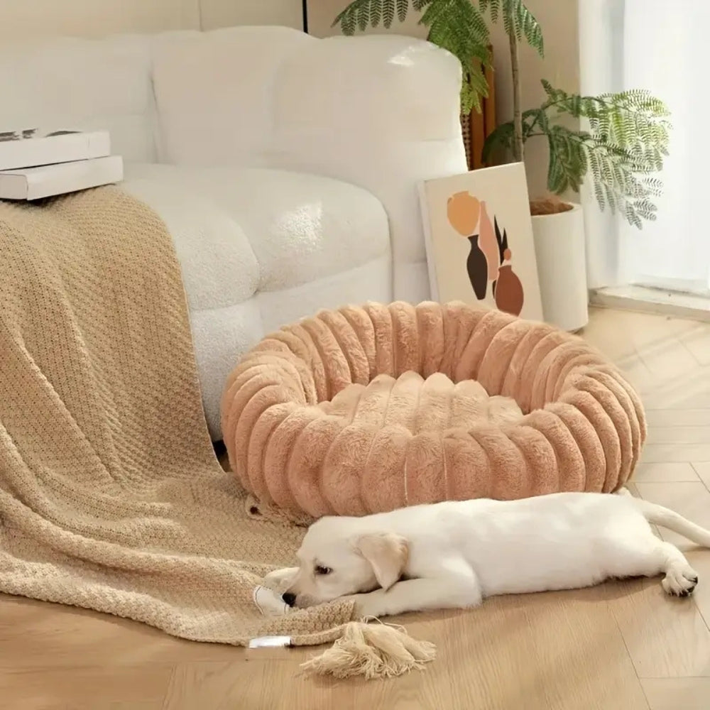 Plush Round Pet Bed for Cats and Small Dogs