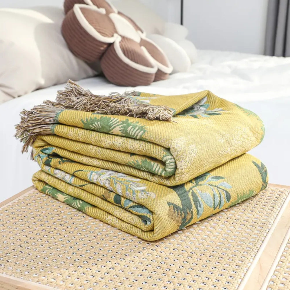 Mulberry Tree Pattern Cotton Blanket