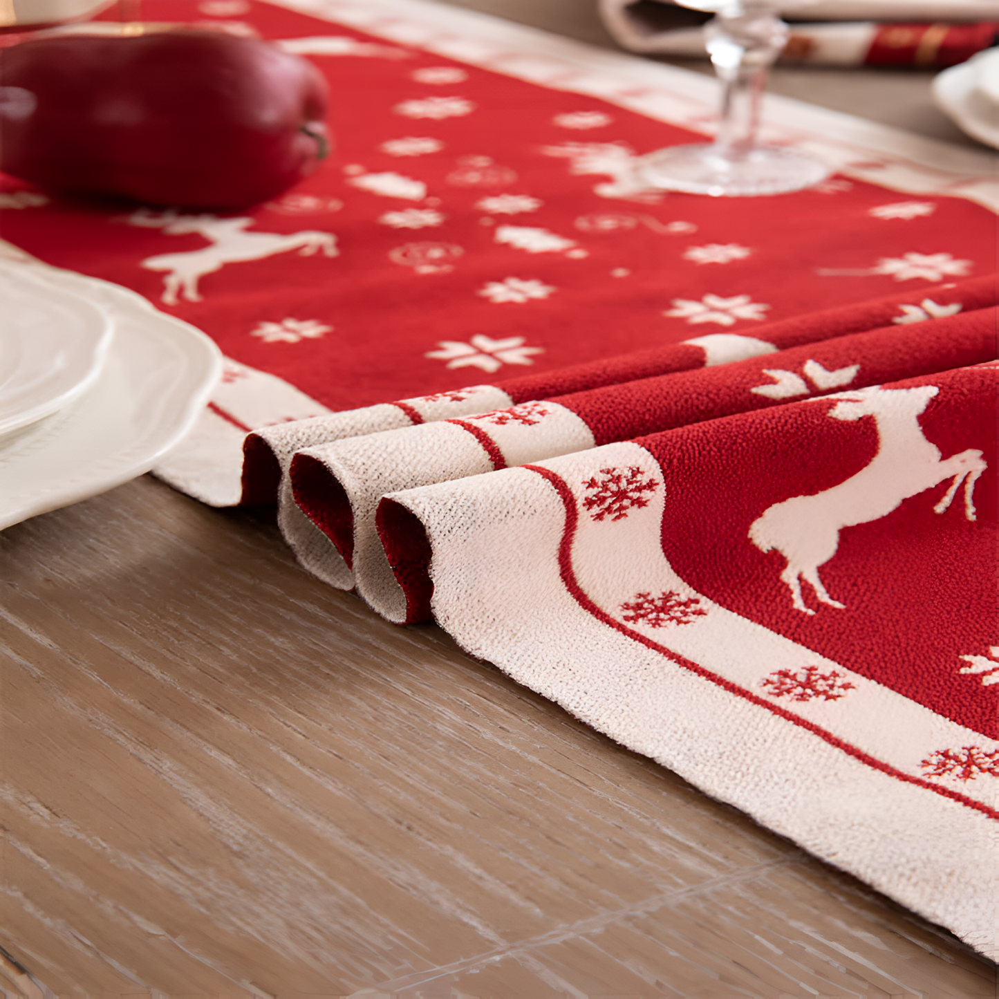 Luxe Tasseled Table Runner for Festive Dining
