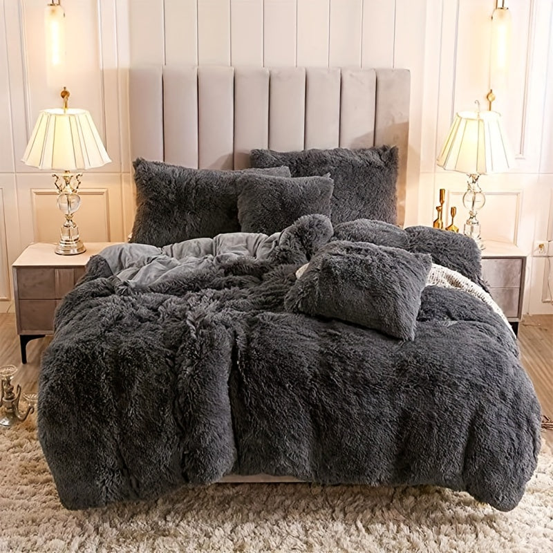 Ultra Soft Plush Duvet Cover Set with Zipper Closure
