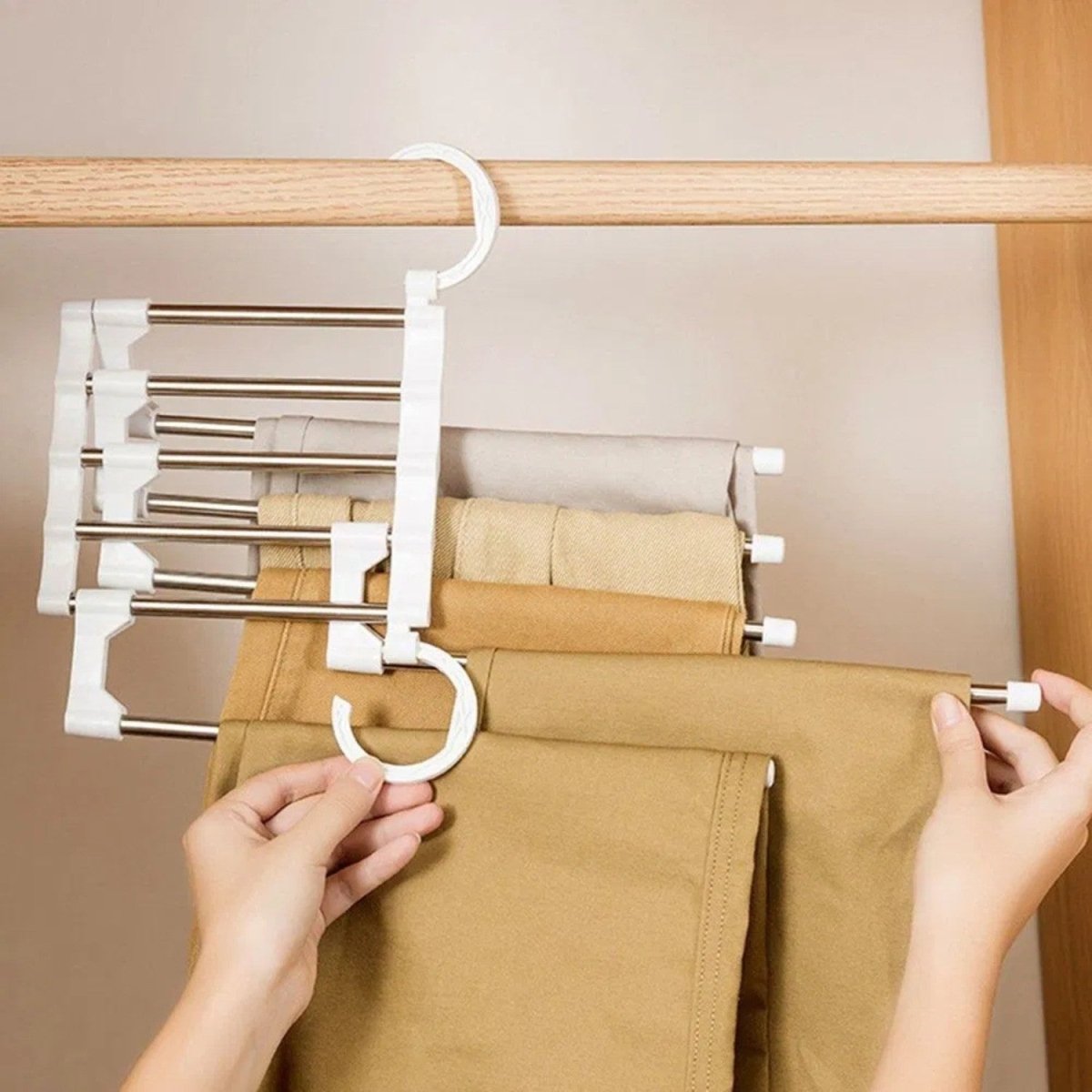 5-in-1 Foldable Space-Saving Clothes Hanger